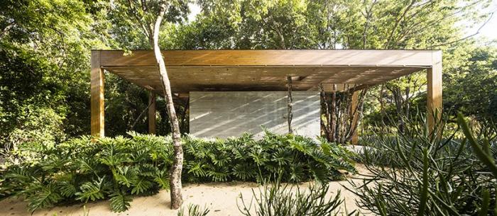 BIM建筑|巴西热带海岸上的“沙屋” / studio MK27