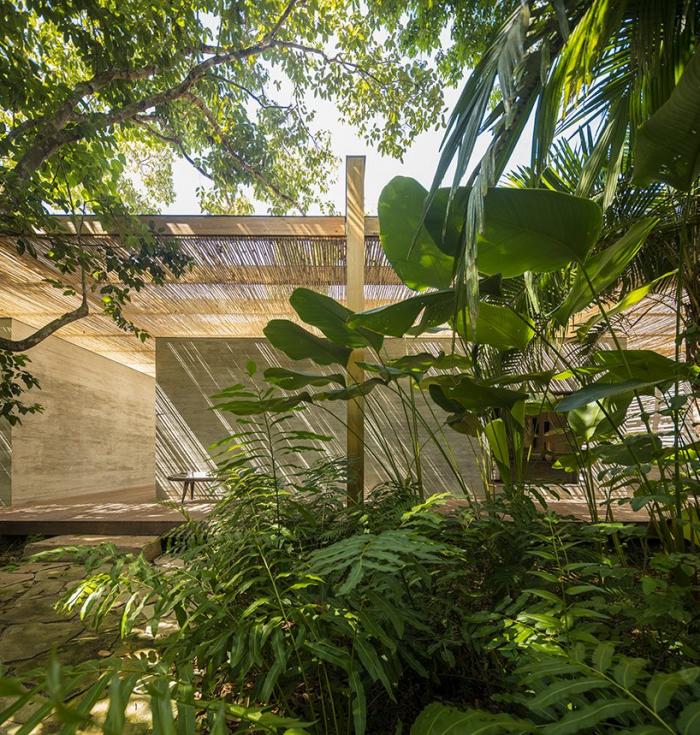 BIM建筑|巴西热带海岸上的“沙屋” / studio MK27