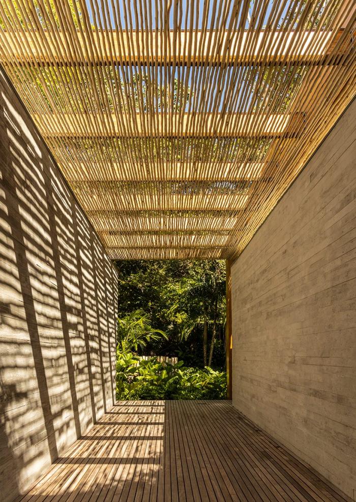 BIM建筑|巴西热带海岸上的“沙屋” / studio MK27