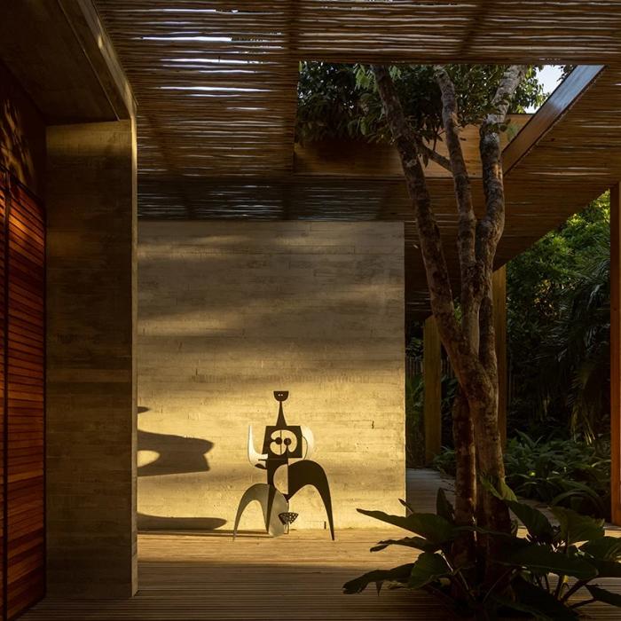 BIM建筑|巴西热带海岸上的“沙屋” / studio MK27