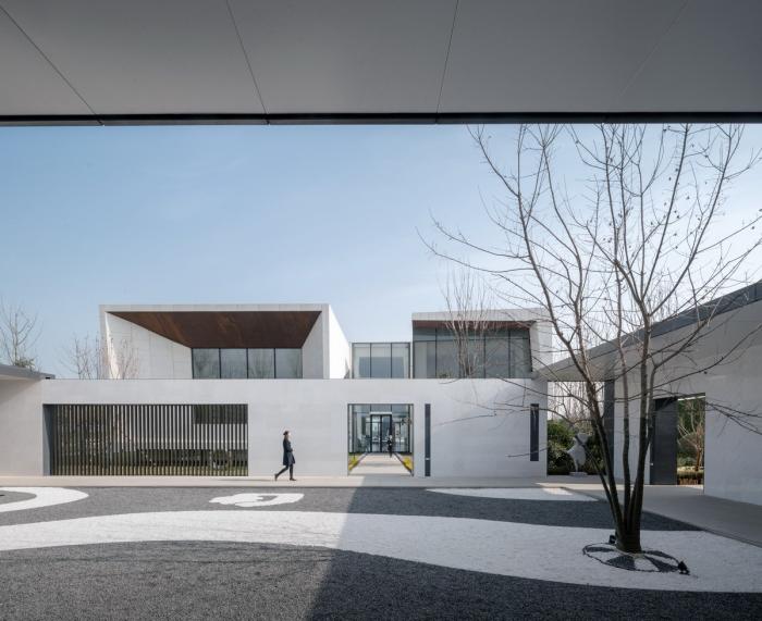 BIM建筑|一幅立体“至上主义”抽象画——西安绿地能源艺术中心 / 上海日清建筑设计