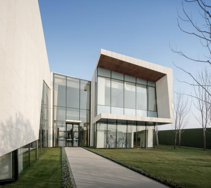 BIM建筑|一幅立体“至上主义”抽象画——西安绿地能源艺术中心 / 上海日清建筑设计