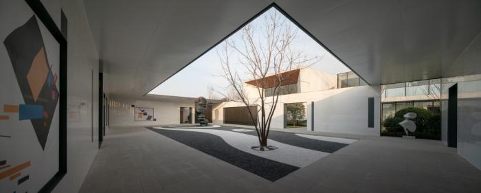 BIM建筑|一幅立体“至上主义”抽象画——西安绿地能源艺术中心 / 上海日清建筑设计