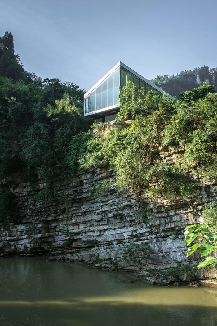 BIM建筑|809兵工厂遗址改造 - 崖顶茶吧 / 三文建筑