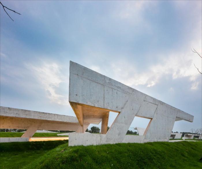 BIM建筑|上海景观游廊 / 德国珮帕施城市发展咨询 + 上海tf建筑事务所