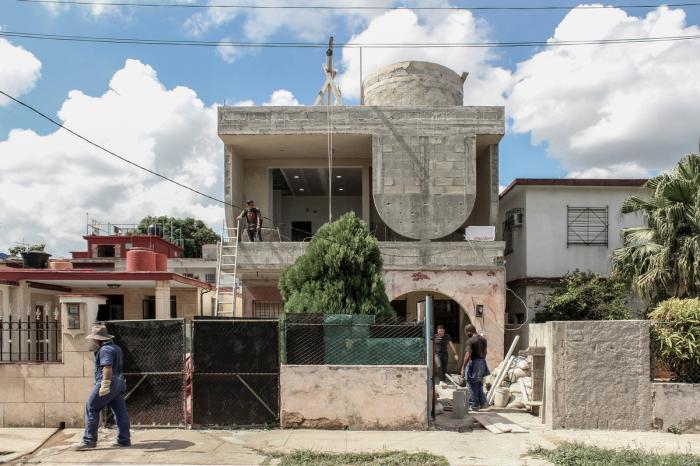 BIM建筑|哈瓦那“U”字屋 / Albor Arquitectos