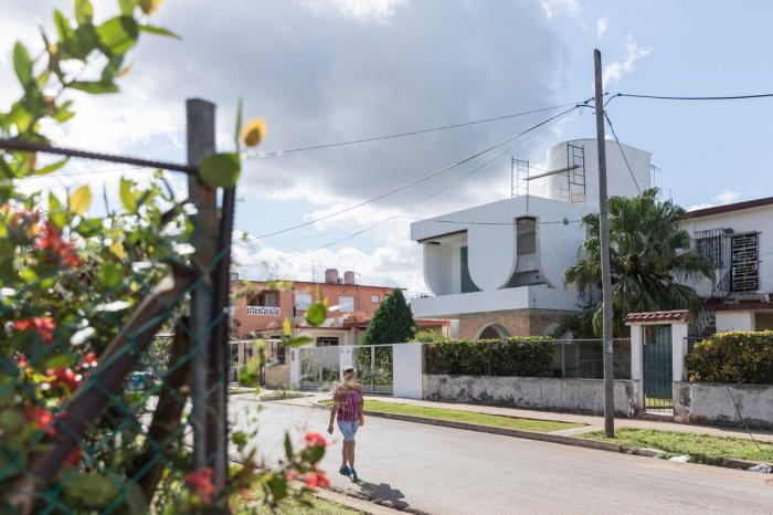 BIM建筑|哈瓦那“U”字屋 / Albor Arquitectos