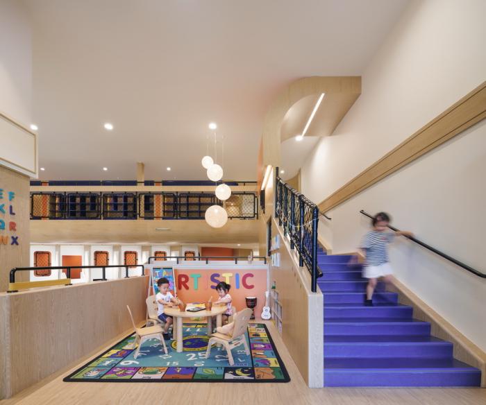 BIM建筑|卓英国际幼儿学院 / VMDPE圆道设计