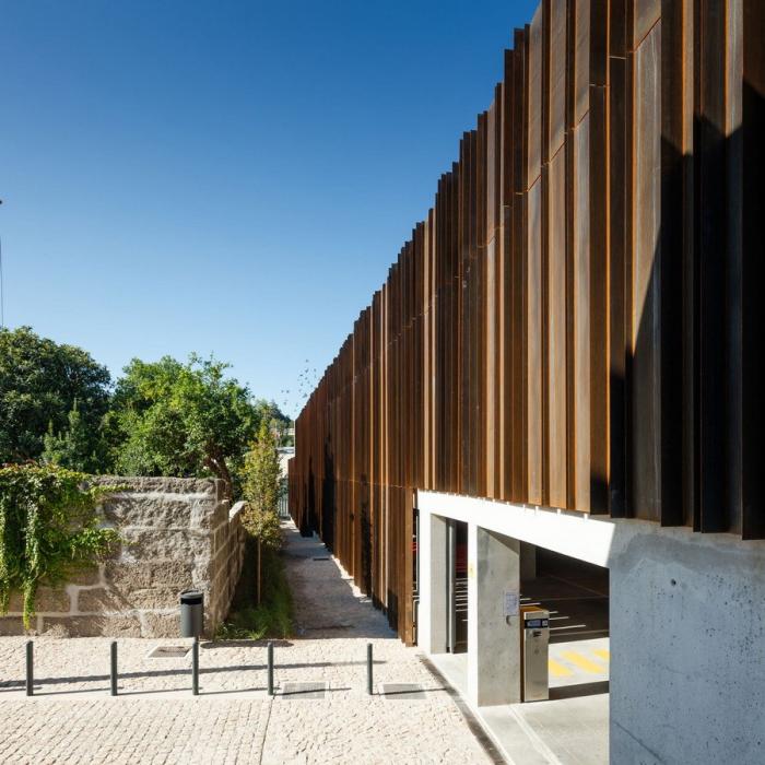 BIM建筑|旋转的地下“陀螺”：汽车公园“Caldeiroa” / Pitagoras Group