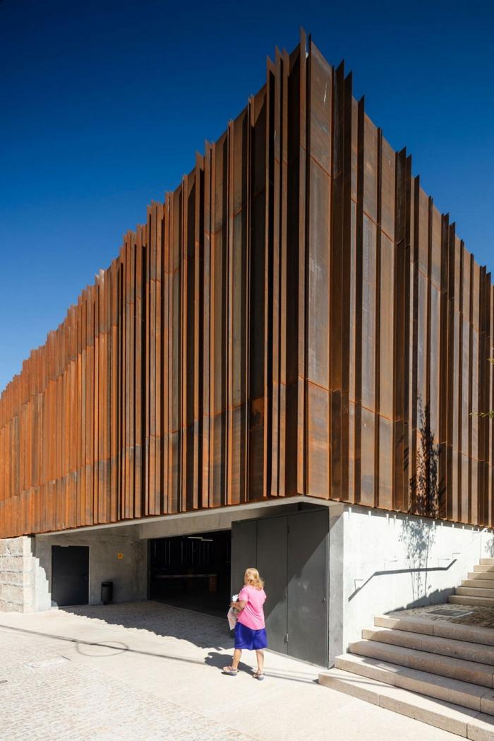 BIM建筑|旋转的地下“陀螺”：汽车公园“Caldeiroa” / Pitagoras Group