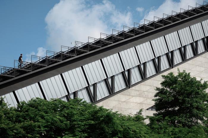 BIM建筑|泰国农业部金禧年博物馆，“倾倒”的大楼 / Plan Architect