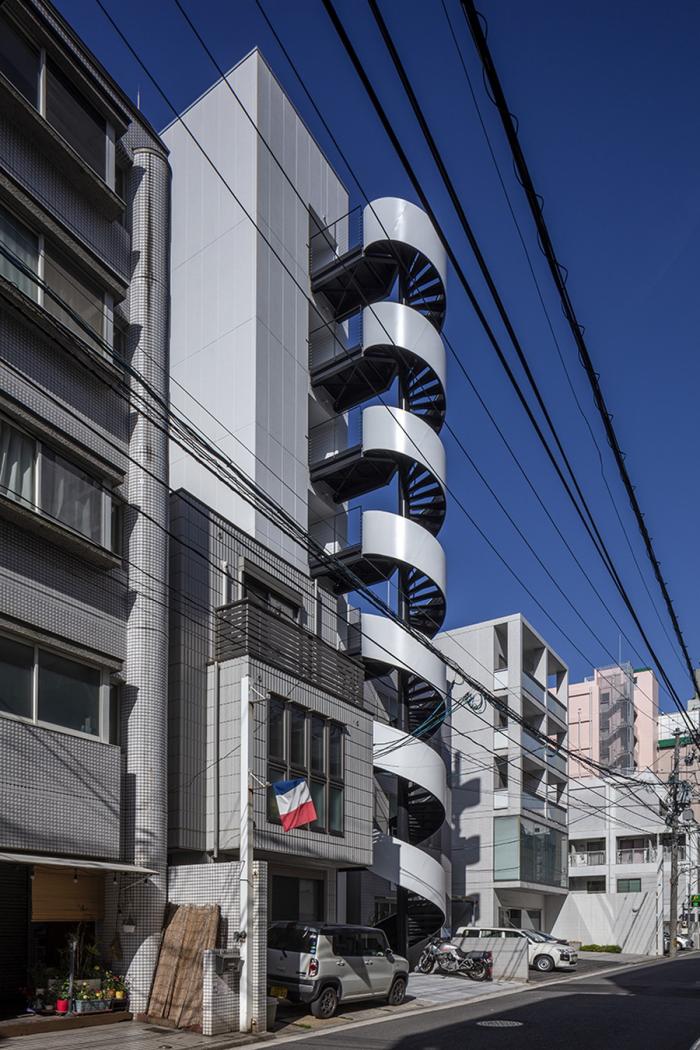 BIM建筑|广岛“螺旋”酒店，挑战35㎡场地的狭长极限 / CAPD