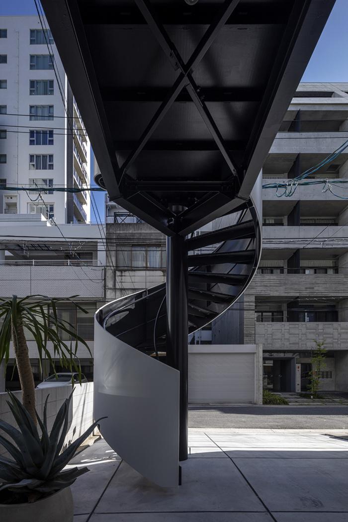 BIM建筑|广岛“螺旋”酒店，挑战35㎡场地的狭长极限 / CAPD