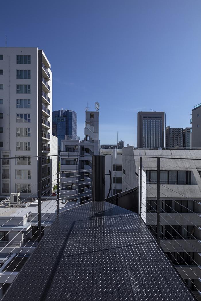 BIM建筑|广岛“螺旋”酒店，挑战35㎡场地的狭长极限 / CAPD