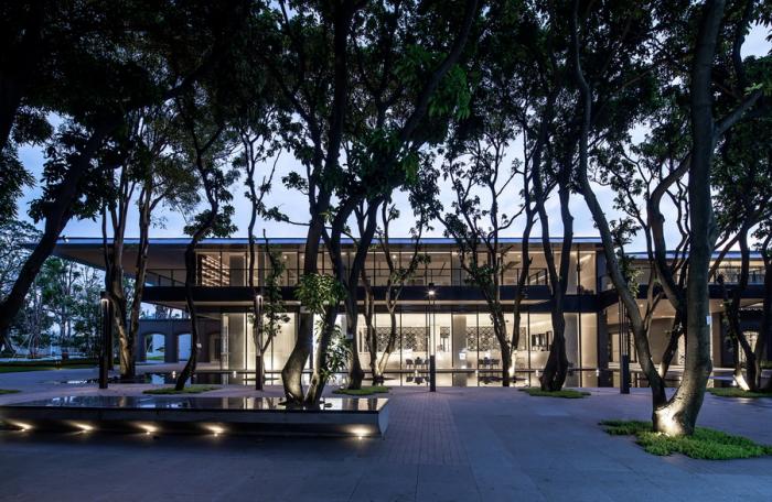 BIM建筑|华润西园悦府生活馆 / 立方设计