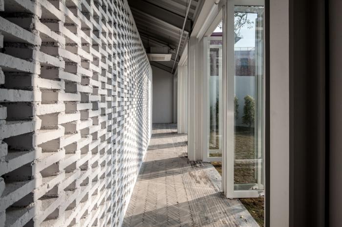 BIM建筑|深港“城市/建筑双年展”光明展厅 / 立方设计