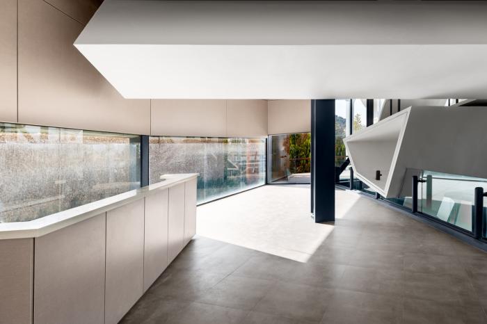 BIM建筑|多变折叠板拼成“蜂窝”般立面：伊朗绿地会议中心展览楼