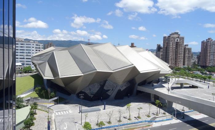 BIM建筑|灵感源于流动的晶体几何形状——台北音乐中心 / RUR Architecture DPC