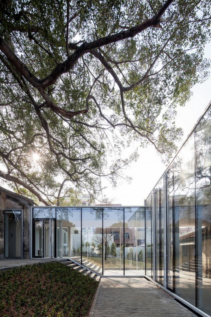 BIM建筑|深港“城市/建筑双年展”光明展厅 / 立方设计