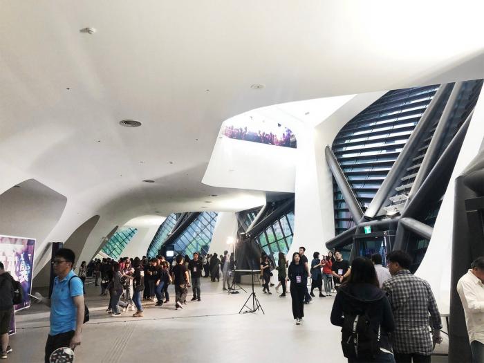 BIM建筑|灵感源于流动的晶体几何形状——台北音乐中心 / RUR Architecture DPC