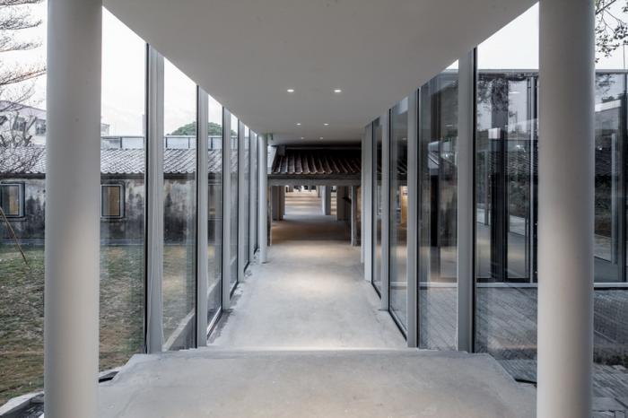 BIM建筑|深港“城市/建筑双年展”光明展厅 / 立方设计