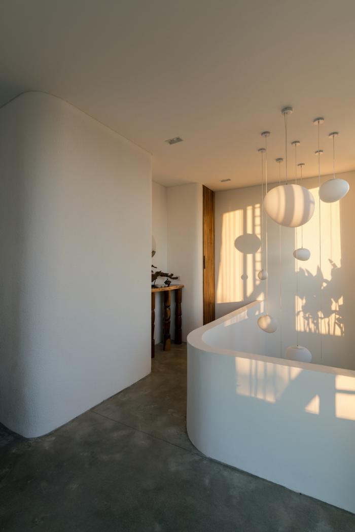 BIM建筑|与自然共居，越南百叶窗住宅 / Limdim House Studio