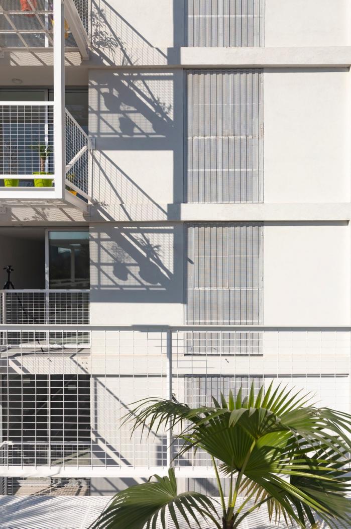 BIM建筑|卡塔马卡公寓，以诗与艺术点缀空白 / Carlos Alejandro Ciravegna