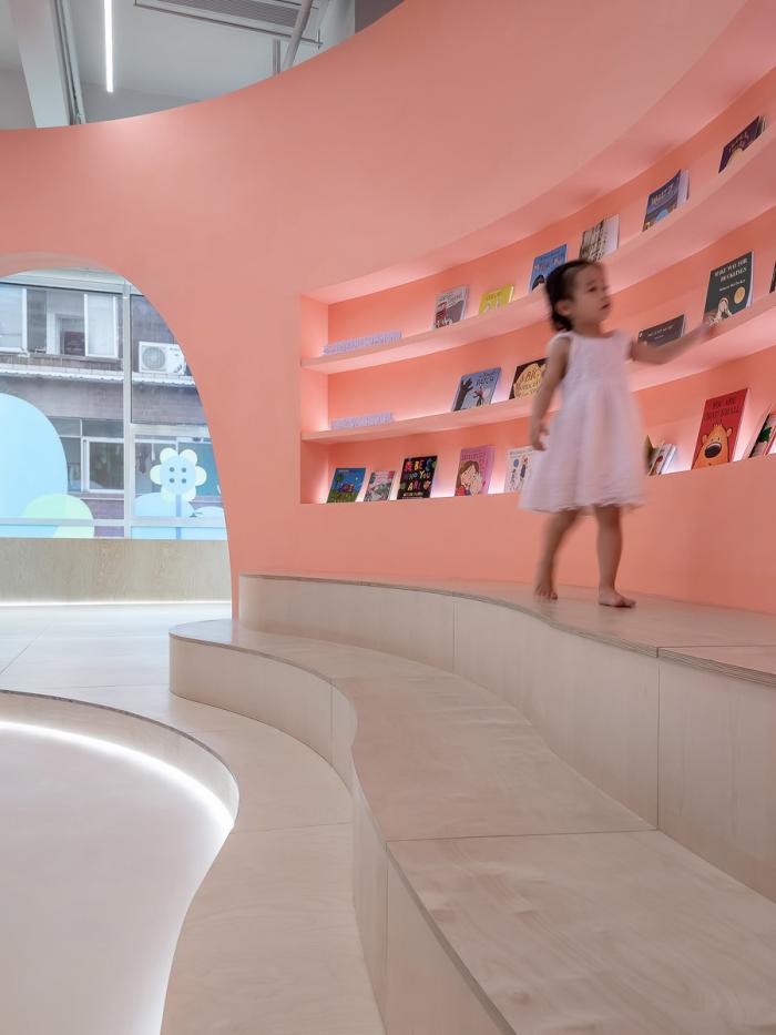 BIM建筑|E Studio｜三月绘本 / 壹所设计工作室