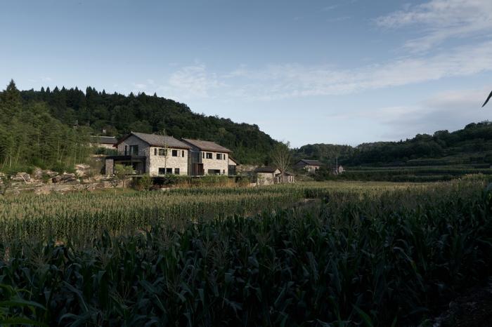 BIM建筑|南岔湾·石屋部落民宿 / 中国美术学院风景建筑设计研究总院