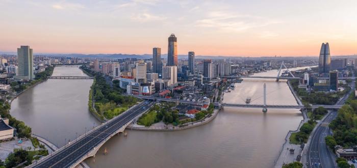 BIM建筑|宁波绿地中心：设计背后的故事 / 三益建筑设计