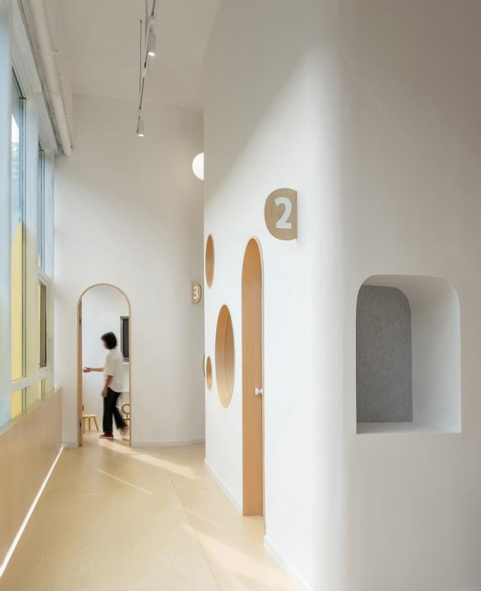 BIM建筑|E Studio｜三月绘本 / 壹所设计工作室