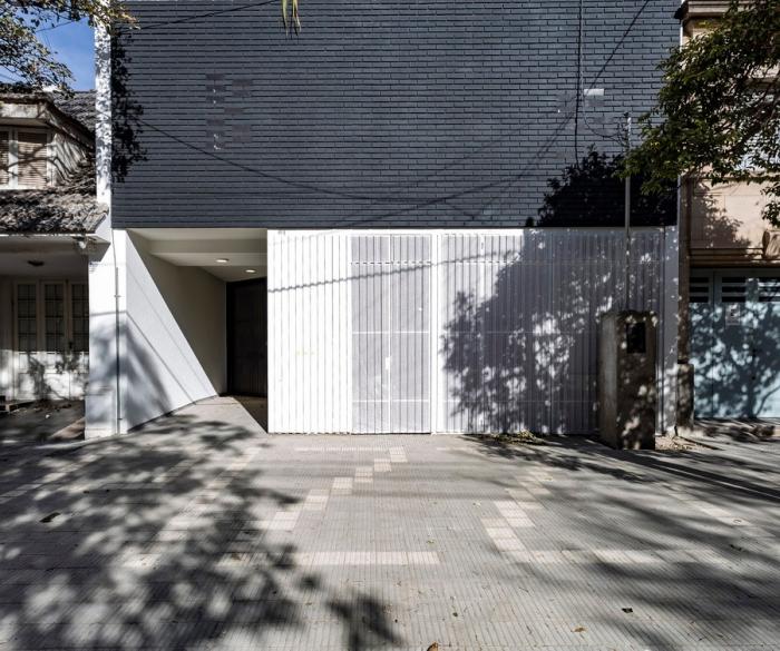 BIM建筑|卡塔马卡公寓，以诗与艺术点缀空白 / Carlos Alejandro Ciravegna