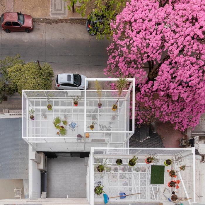 BIM建筑|卡塔马卡公寓，以诗与艺术点缀空白 / Carlos Alejandro Ciravegna