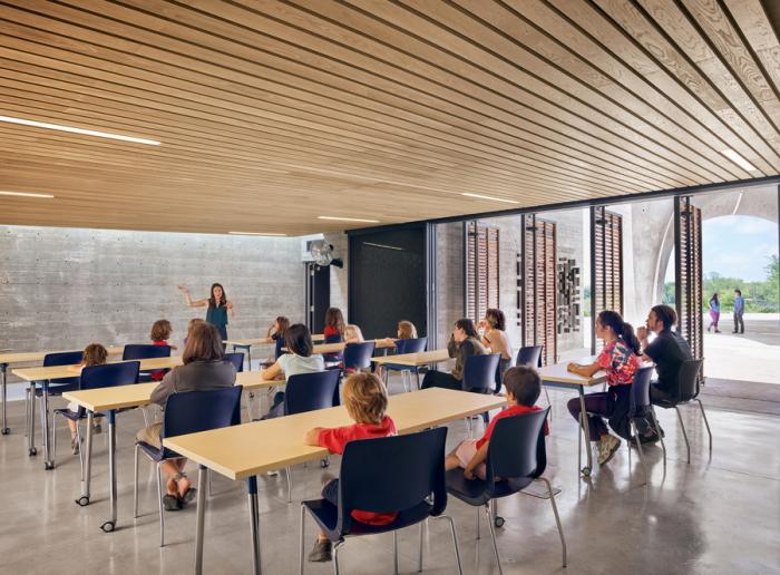 BIM建筑|混凝土“花瓣”展亭——汇流公园 / Lake|Flato Architects