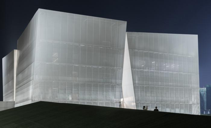 BIM建筑|荒野上的汉白玉——水发·信息小镇产业展示中心 / aoe|事建组