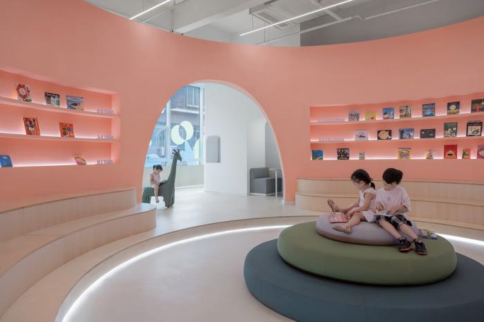 BIM建筑|E Studio｜三月绘本 / 壹所设计工作室