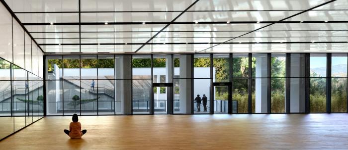 BIM建筑|错位咬合，营造光影院落——车公庙体育馆 / 建筑署