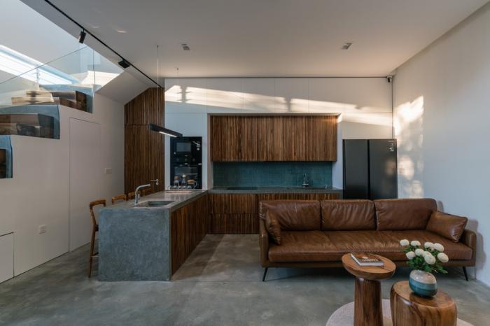 BIM建筑|与自然共居，越南百叶窗住宅 / Limdim House Studio