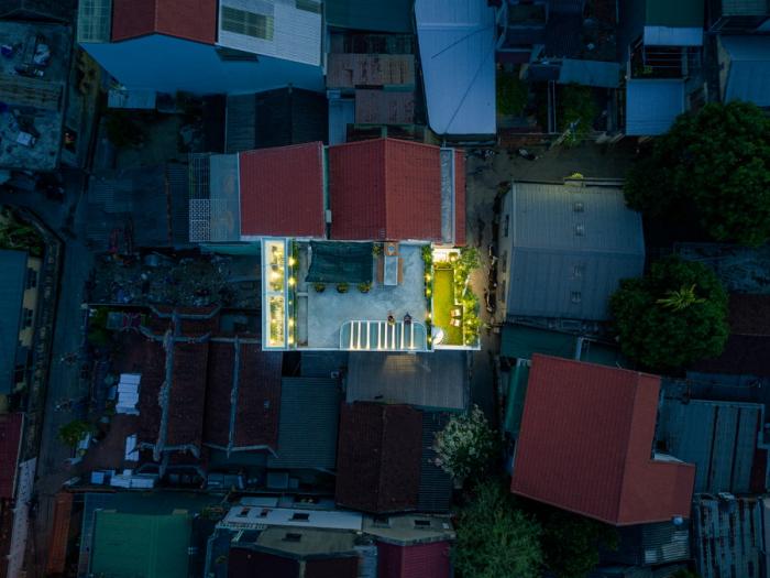 BIM建筑|与自然共居，越南百叶窗住宅 / Limdim House Studio