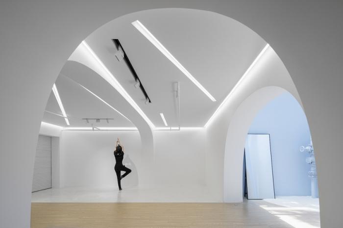 BIM建筑|健身女博主的私人工作室 / 大海小燕设计工作室