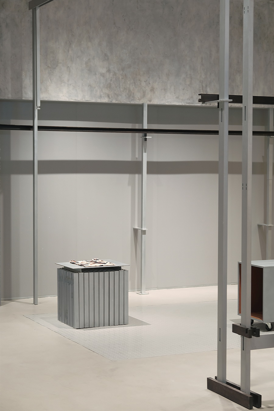 BIM建筑|SAMO形象店 / So Studio