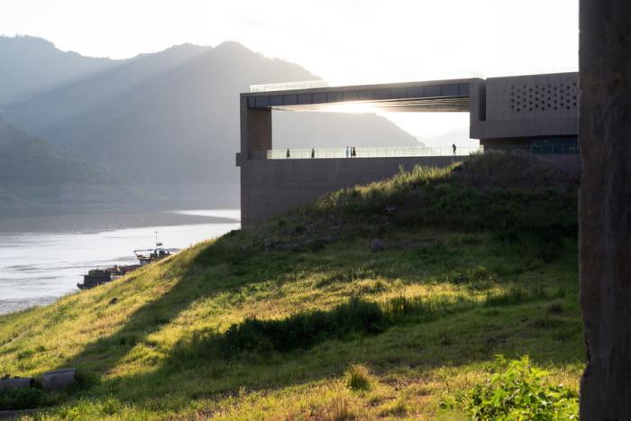 BIM建筑|重庆云阳滨江绿道游客服务中心 / 大舍建筑设计事务所