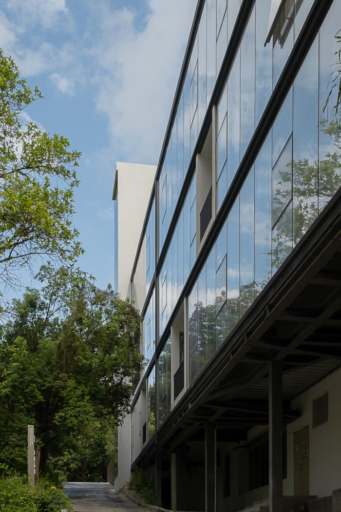 BIM建筑|燕晗高地：对话与重生 / 一乘建筑