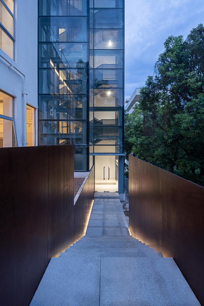 BIM建筑|燕晗高地：对话与重生 / 一乘建筑