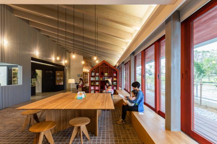 BIM建筑|KNO日托所，屋檐下的图书森林 / 日比野设计 + Youji no Shiro