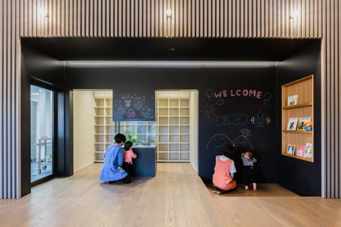 BIM建筑|KNO日托所，屋檐下的图书森林 / 日比野设计 + Youji no Shiro