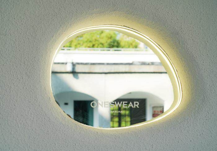 BIM建筑|梵誓珠宝上生新所店 / 平介设计