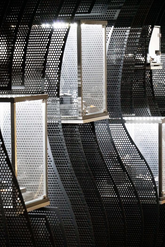 BIM建筑|梵誓珠宝上生新所店 / 平介设计