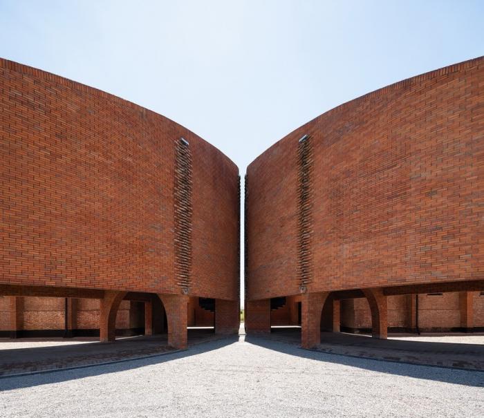 BIM建筑|陶仓艺术中心，嘉兴 / 裸筑更新