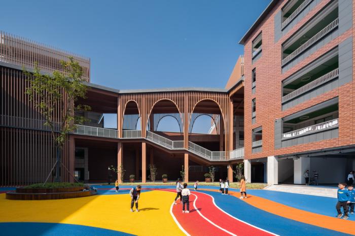 BIM建筑|长沙康礼·克雷格公学 / 象外营造工作室 & 深圳市建筑设计研究总院有限公司